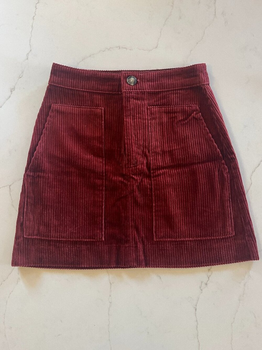 H&M Burgundy Corduroy Mini Skirt Size 4